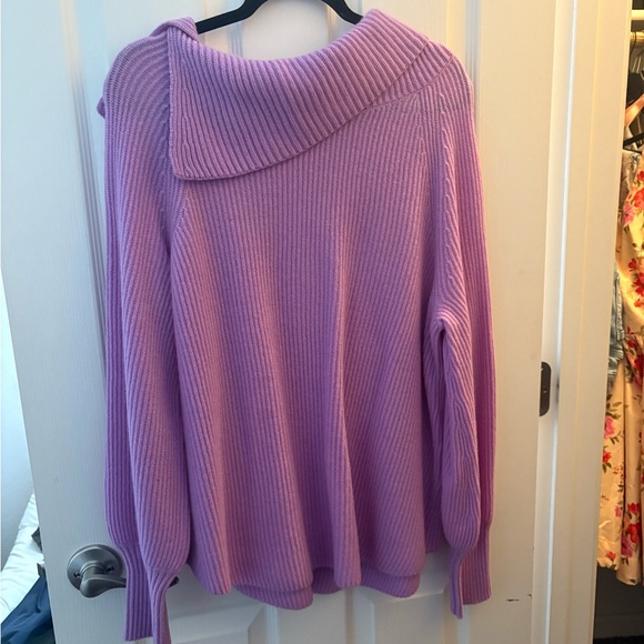 360 Cashmere Lavender Sweater - Picture 1 of 2